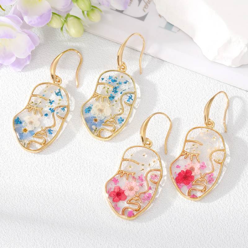 Abstract Lady Pressed Flower Earrings
